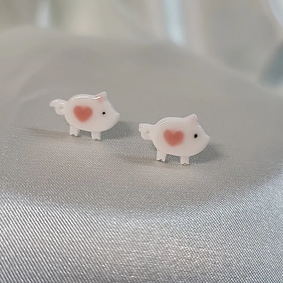 Porcelain Pig Stud Earrings, handmade - Picture 4 of 5